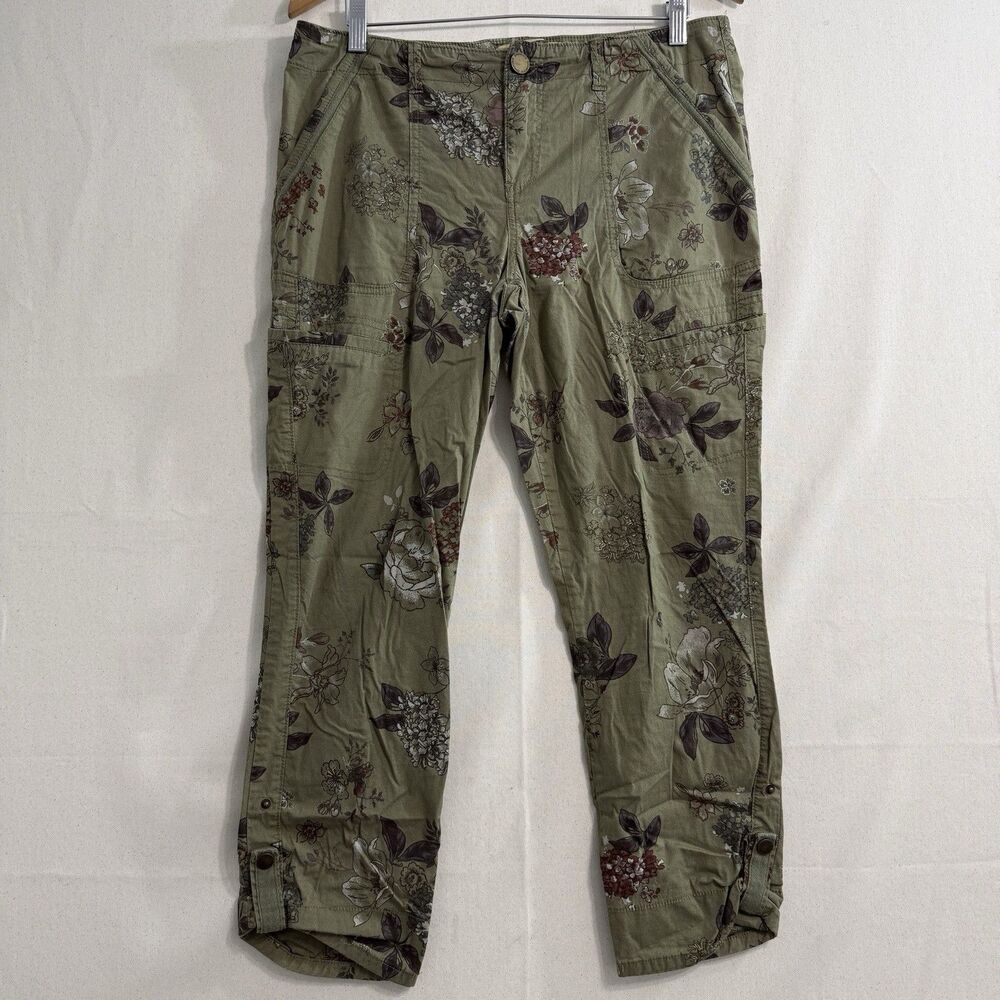 Democracy Pants Womens 10 Green Floral Cargo Capri Stretch Twill Nature Print
